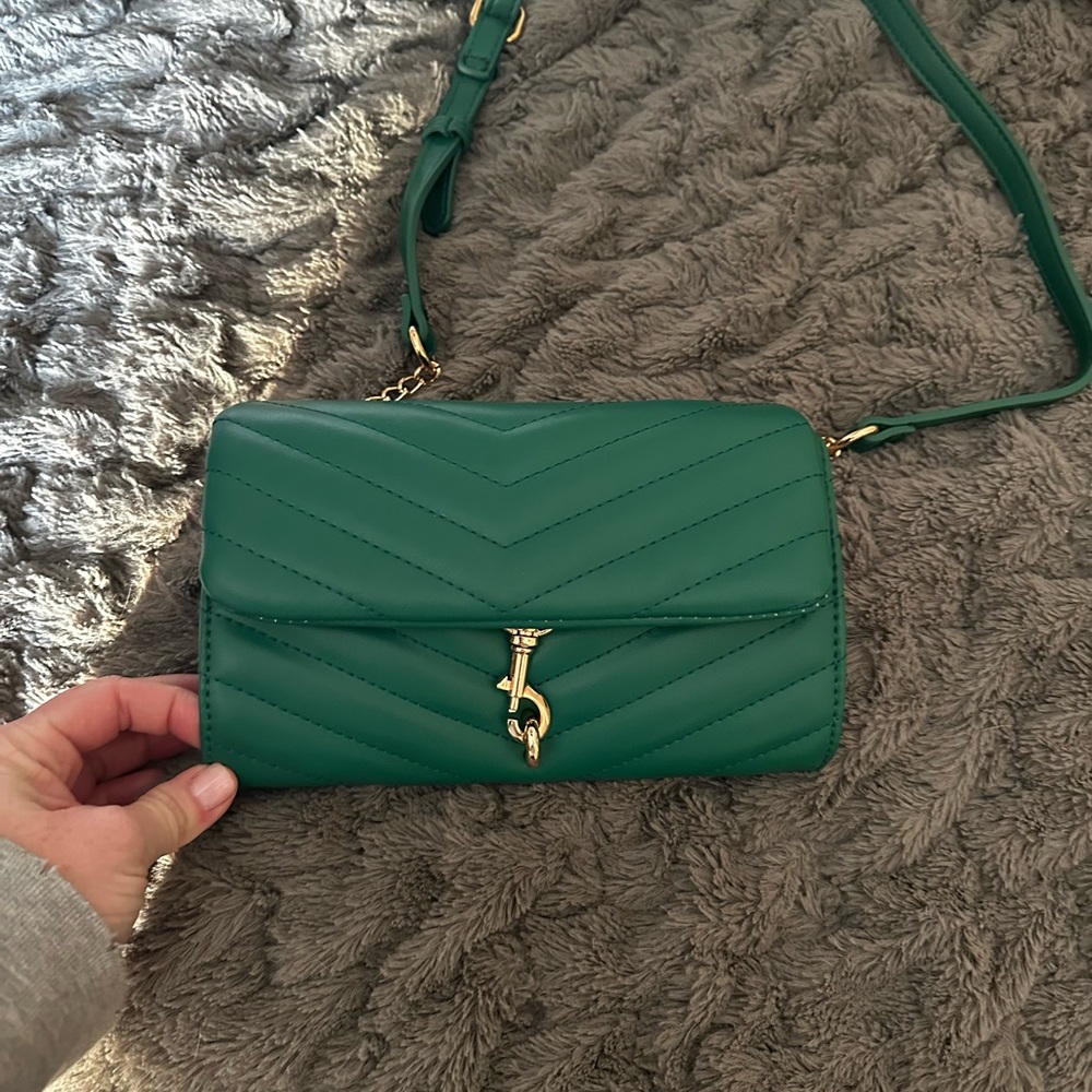 Urban expressions crossbody/clutch